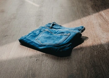 WAYOVERPRICED džíny